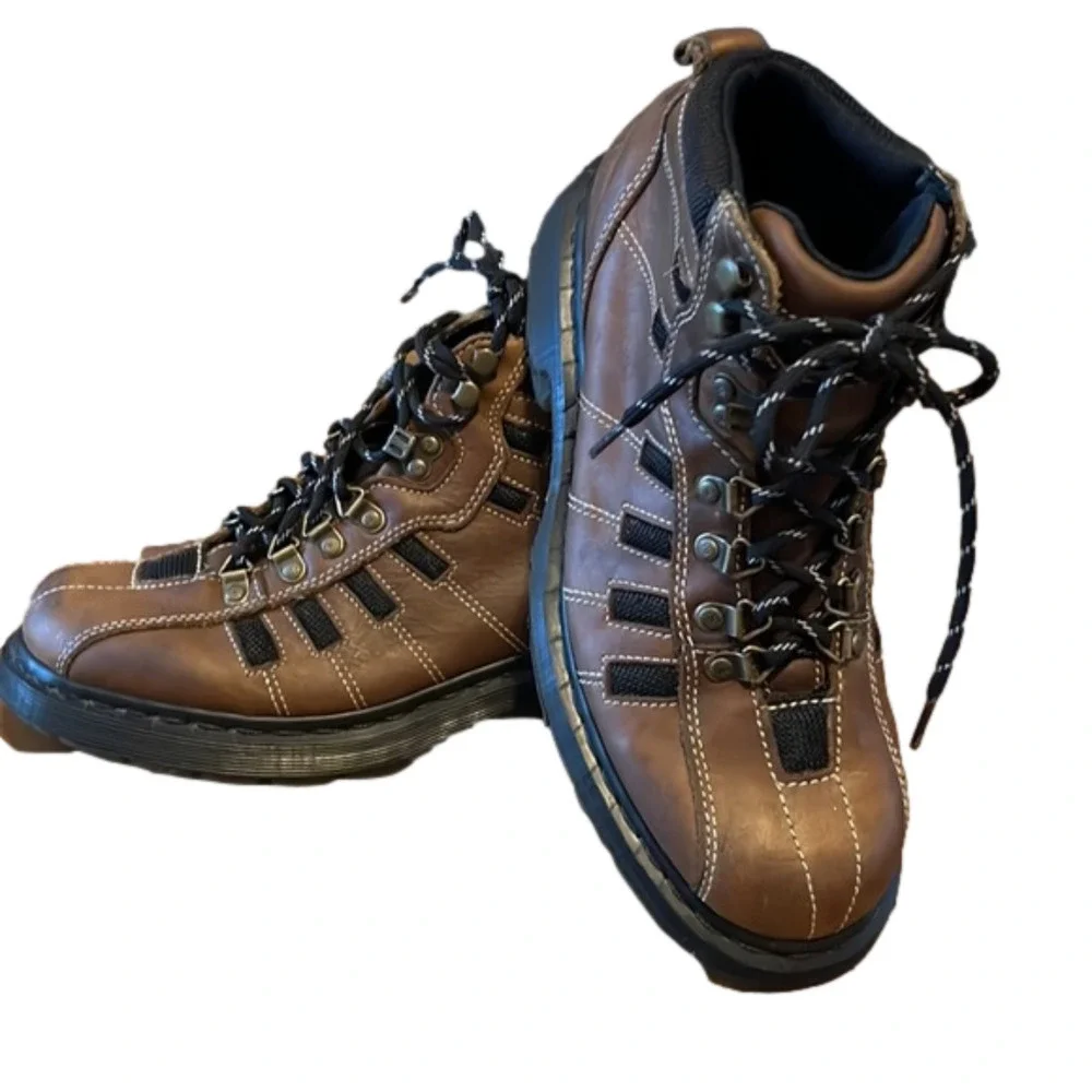 DR Martens Vintage boots
